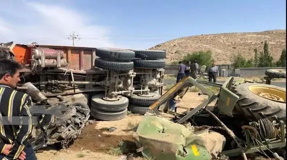 تصادف در آباده فارس ۲ کشته و ۲ زخمی برجا گذاشت