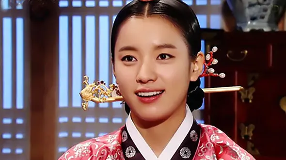 استایل جذاب و ساده بازیگر سریال دونگی