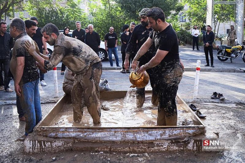 برگزاری آیین سنتی گِل_مالی