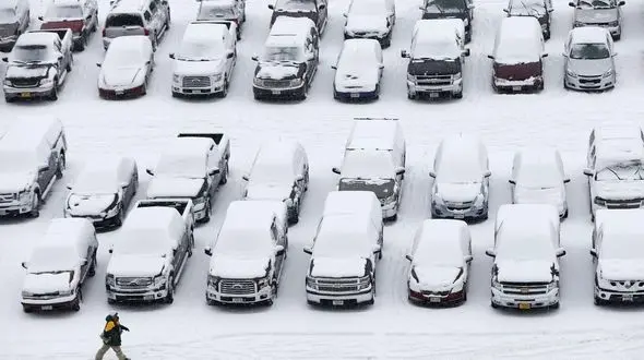 روایت تصویری از حوادث روز جهان/ از غوغای ترور در خاورمیانه تا برف سنگین سیاتل