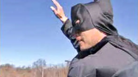 حمایت از کودکان  شکنجه دیده با لباس «بتمن» + عکس