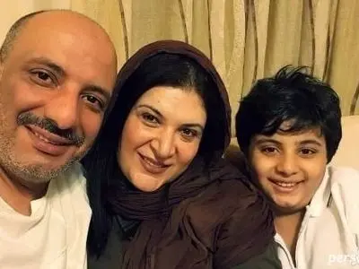 خارج گردی ریما رامین فر همای سریال پایتخت و امیر جعفری در کنار پسرشان در کلیسا