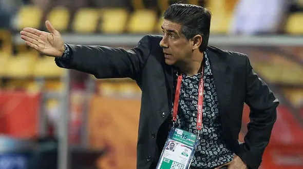 سرمربی اسبق تیم ملی در راه سپاهان!