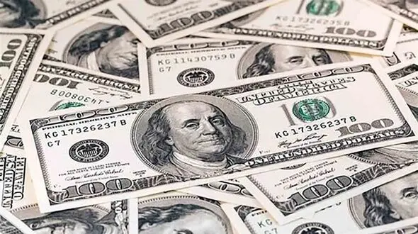 کاهش عجیب قیمت خرید دلار در بازار