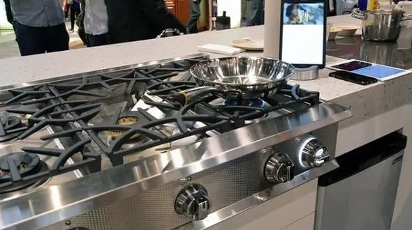 با این اجاق گاز هوشمند طبق ذائقه تان غذا بپزید