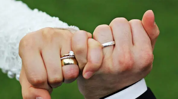 نامزدی دختر و پسر خردسال جنجال برانگیز شد + عکس
