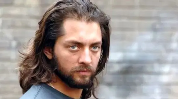 رونمایی از چهره جذاب و متفاوت بازیگران با موی دم اسبی؛ از آقا رضای گلزار تا پاشا رستمی و سینا مهراد+عکس