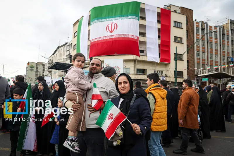 حضور مردم ایران در راهپیماتیی 22 بهمن 1404