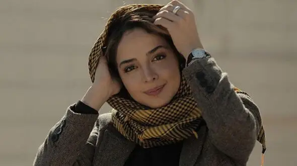  المیرا دهقانی خودش را شبیه هستی مهدوی فر کرد / المیرا دهقانی را عمرا اگه بشناسید 
