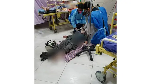 تخت ، ونتیلاتور و سرم نیست ، درمان روی تشک انجام می شود / وضعیت کرونا در ایران بحرانی است + عکس