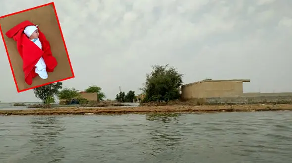 جدال مرگ و زندگی سارا 3 روزه و مادرش در محاصره سیل سوسنگرد+ تصاویر
