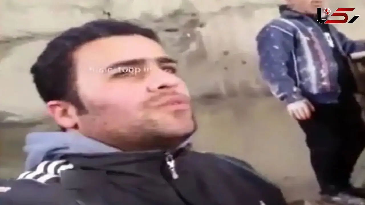فیلم آواز باشکوه اوستای بنا /  با دستاش خونه میسازه با صداش روح جوری دلم گرفته خوند شاهکار !