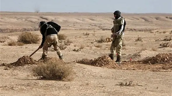 شهادت 2 متخصص با مین در دهلران / علی و مهدی با هم شهید شدند