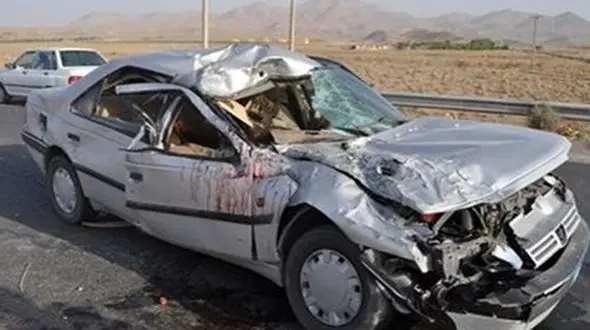 مرگ تلخ دو زن جوان در واژگونی پژو 405 در قم + عکس