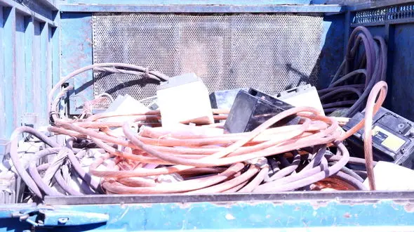 این مردان عامل خاموشی های تهران بودند + فیلم و عکس