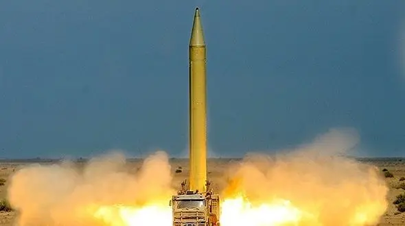 لحظه سرنگونی جنگنده سعودی با موشک زمین به هوای یمنی‌ها + فیلم 