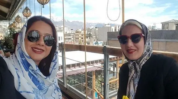 خانم مجری ایرانی در کنار یار تمام فصولش