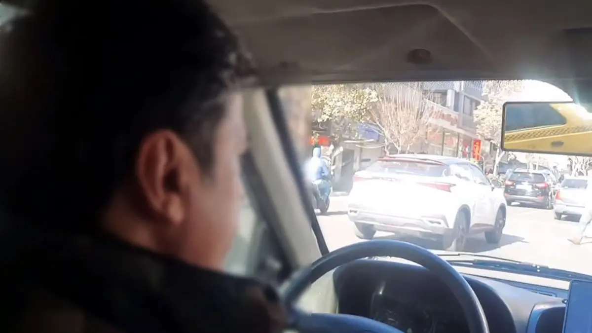 روایت پدری که درگیر تامین نیازهای اولیه خانواده است؛ خواب در ماشین و یک وعده غذا در روز!