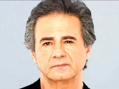 فیلم تلخ از عارف خواننده ای که درگذشت / زن جوانم عسل خانم با محمد خردادیان  سرم کلاه گذاشتند 