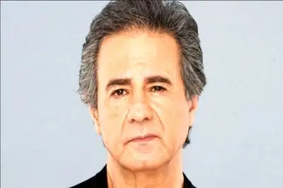 فیلم تلخ از عارف خواننده ای که درگذشت / زن جوانم عسل خانم با محمد خردادیان  سرم کلاه گذاشتند 