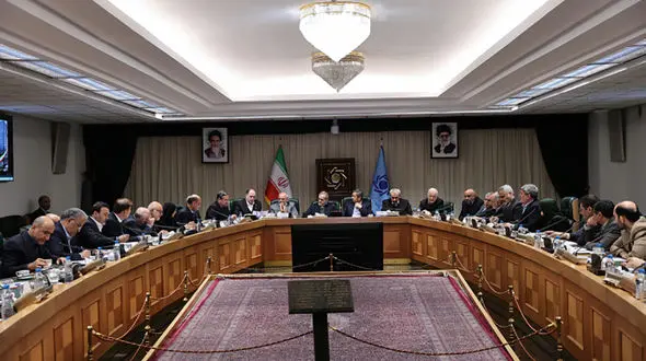 دستور مهم دولت برای باز شدن گره واردات کالاهای اساسی از مرزها / پزشکیان: بروکراسی نباید معیشت مردم را گروگان بگیرد