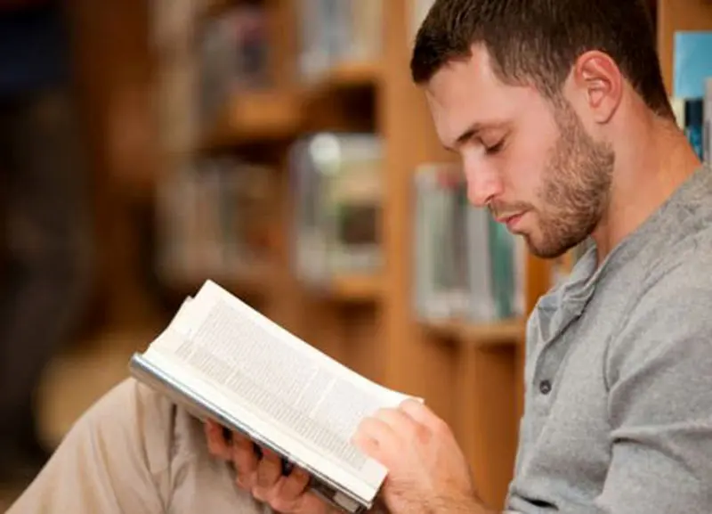 روز کتاب و کتاب خوانی,هفته کتاب,24 آبان روز کتاب و کتاب خوانی