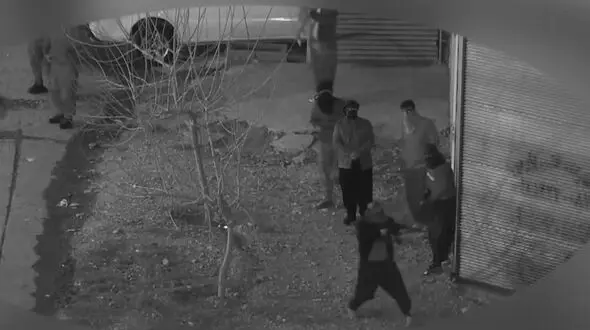 فیلم پهپادی / این مردان مسلح را می شناسید ؟! / آنها در کرمانشاه شلیک می کردند