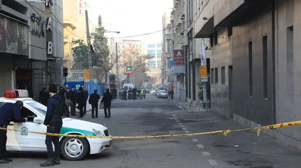 بوی پلاسکو در میدان ولیعصر پیچید+فیلم و تصاویر دیده نشده از محل حادثه