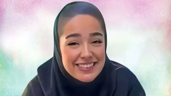 فیلم لحظه خداحافظی معلم قائم شهری از تدریس /خانم بلاگر دیگر گنگستر شهر آمل نمی خواند!