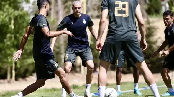 مصاف آبی‌پوشان پایتخت و تیم آندره آ پیرلو در اردوی تدارکاتی ترکیه 