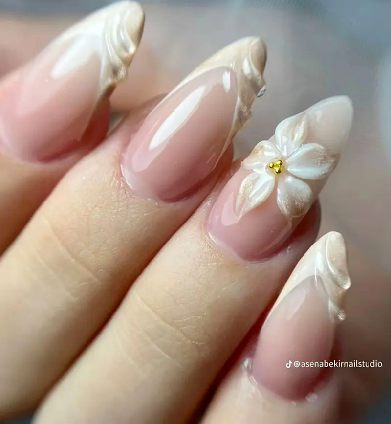 کاشت ناخن سه بعدی