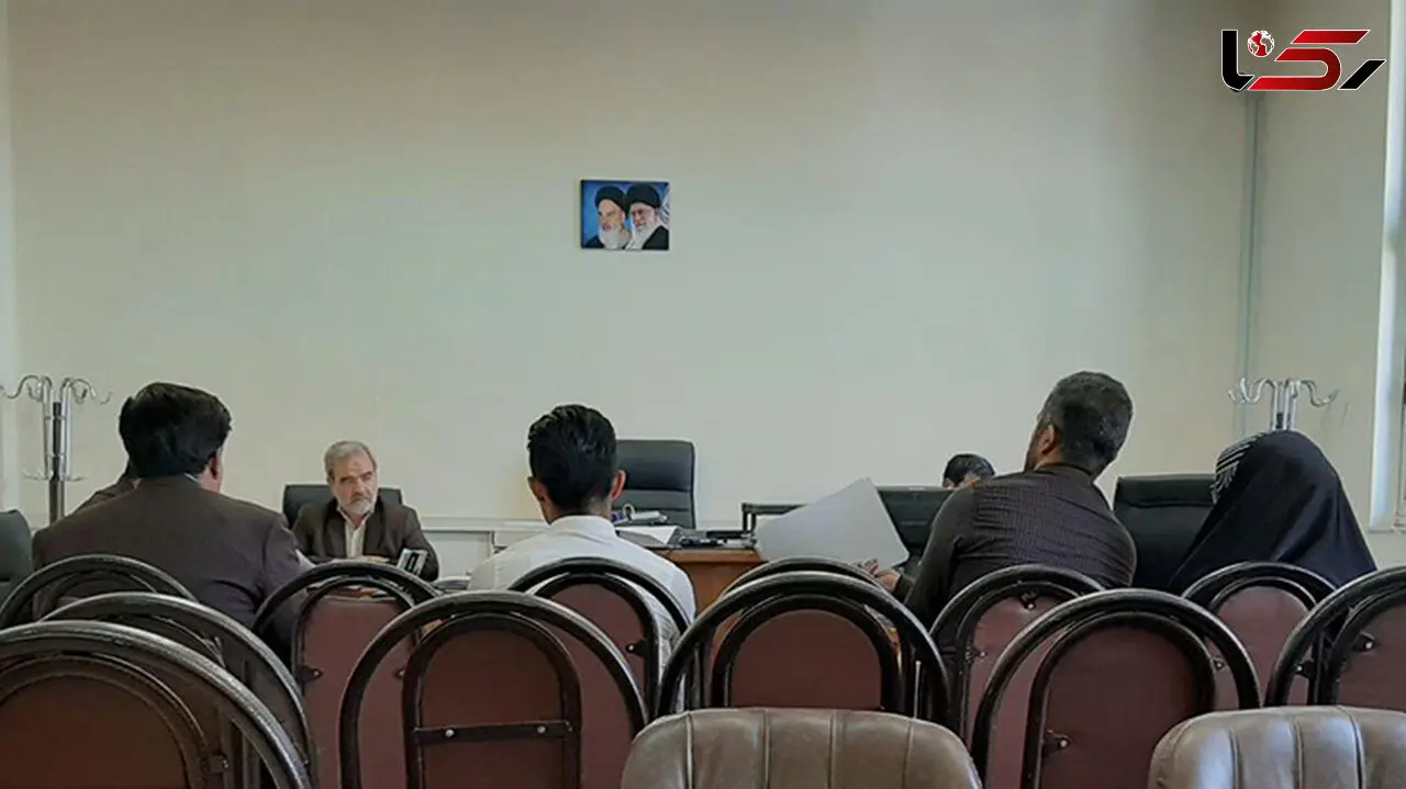 قرار پلید شقایق با جوان غریبه در خانه / شوهرش دوربین به دست وارد خانه شد ! / دیروز در دادگاه تهران چه گذشت؟