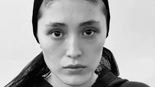 بازیگر افغان کنار بازیگر معروف ایرانی