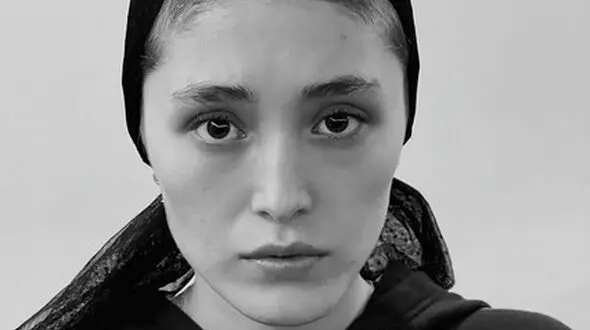 بازیگر افغان کنار بازیگر معروف ایرانی