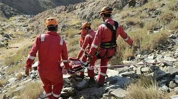 جزئیات عملیات نجات 5 زن و یک کودک در ارتفاعات نیشابور