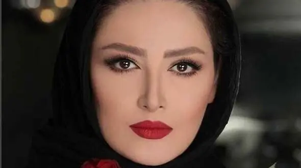 شیلا خداداد و نفیسه روشن در رستوران لاکچری / عکس