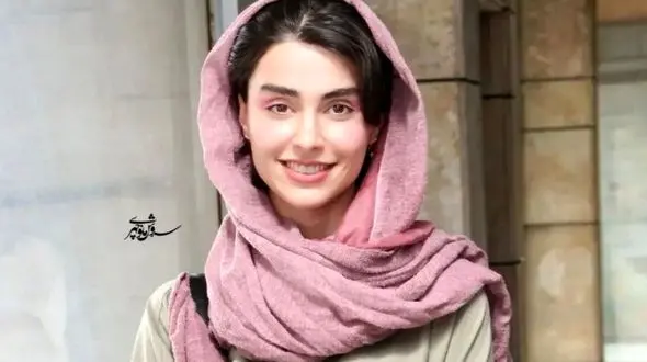 لاله مرزبان، ستاره «آبان»، استوری جدید با پیامی خاص منتشر کرد!