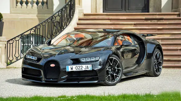 این خودروی لاکچری مخصوص حمله به پیچ‌ جاده ها!