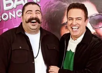 فیلم / حضور پررنگ بازیگران زن و مرد ایرانی در کنسرت بهنام بانی/ از الهام حمیدی تا سوگل طهماسبی از حامد آهنگی تا مونا کرمی از پریچهر قنبری تا بهرام افشاری از ترلان پروانه تا احسان علیخانی و...