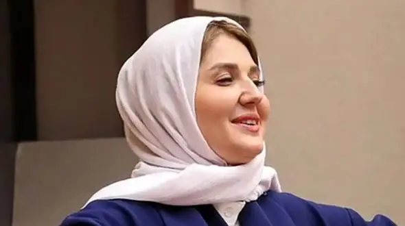 سفر گلوریا هاردی؛ بازیگر زن “جوکر” به یزد ؛ انتخاب خاص خانم بازیگر در فروشگاه بزرگ کیف های سنتی