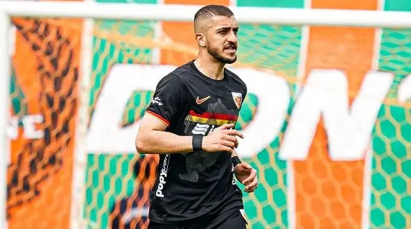 مجید حسینی با کمک قلعه نویی به استقلال برمی گردد؟