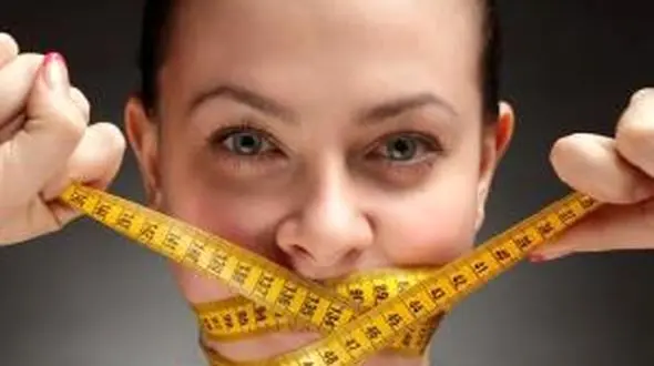 کاهش اشتها با روش های طبیعی!