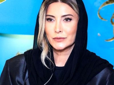 تصاویر فریبا نادری در یک دیدار عاشقانه در کافه با یک استایل متفاوت / عشق او را جذاب تر کرده !