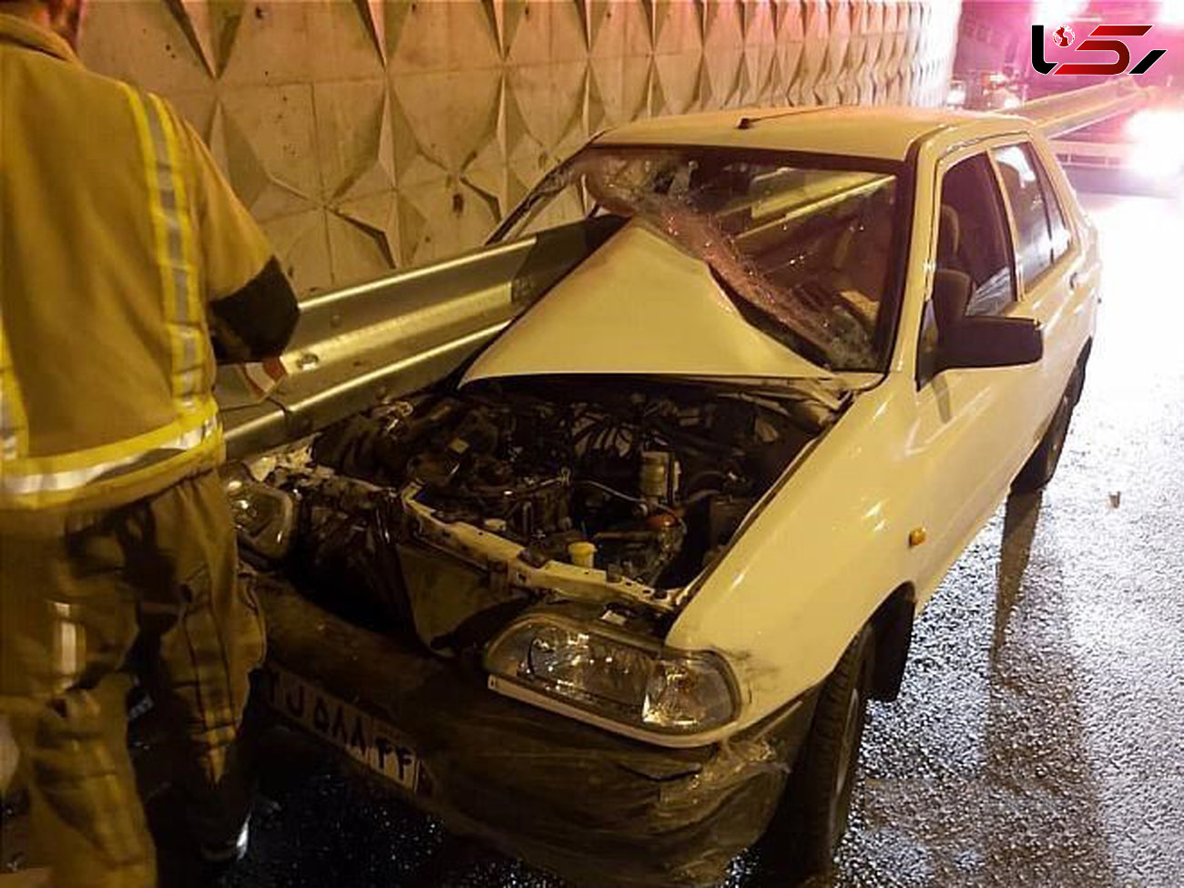 راننده پرایدی که در یادگار امام تهران از دست فرشته مرگ فرار کرد+ تصاویر وحشتناک
