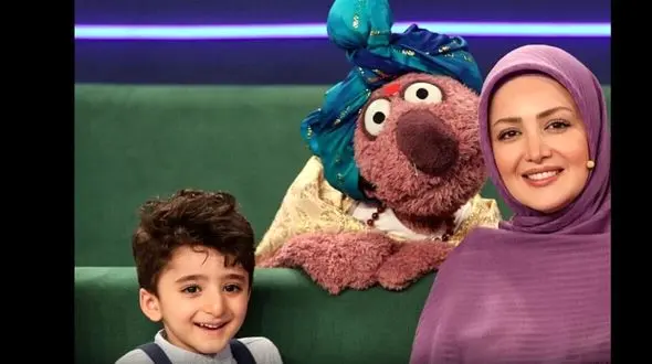 سکانس خنده دار خندوانه: آواز هندی جناب خان برای شیلا خداداد /فکر کرده سیتا مسافری از هنده.. + فیلم 