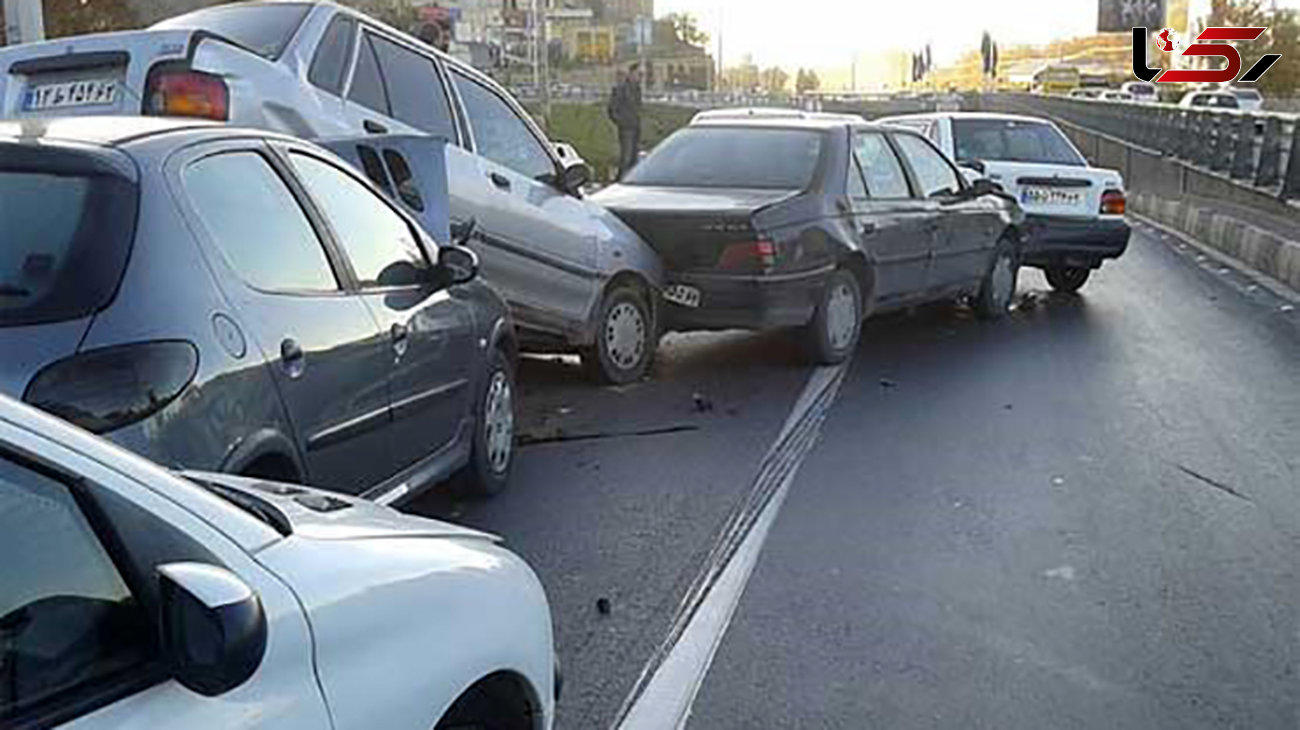تصادف زنجیره ای 16 خودرو در اتوبان بابایی تهران + عکس 
