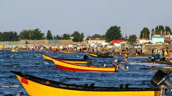 ۶ مصدوم بر اثر واژگونی قایق موتوری در کیاشهر