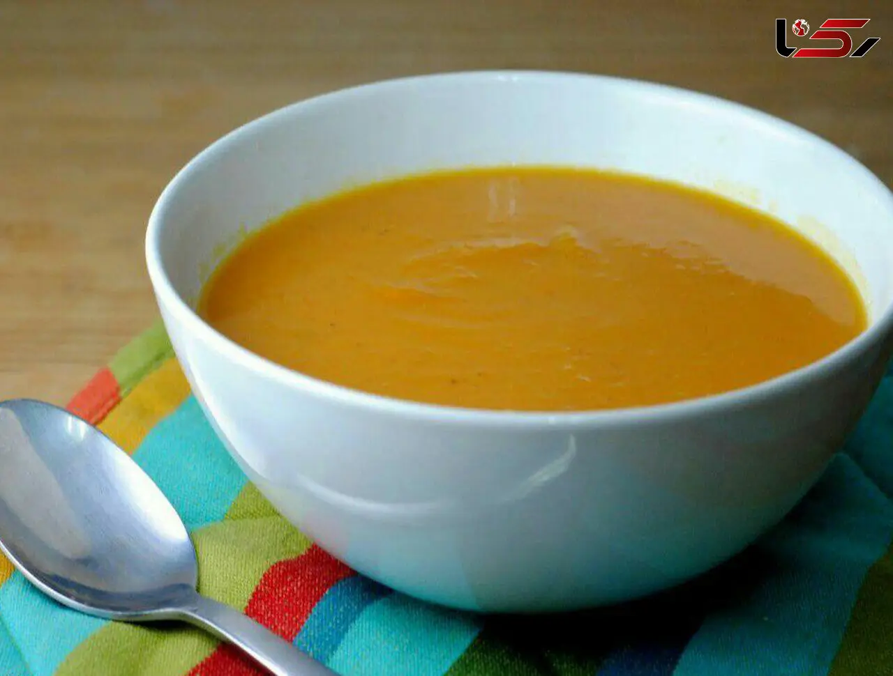 طرز تهیه دسر فرنى با انبه برای افطاری 