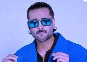 دانلود آهنگ امیر مقاره هلی هلی (لب دریا تورو دیدم هلی هلی) + متن آهنگ 