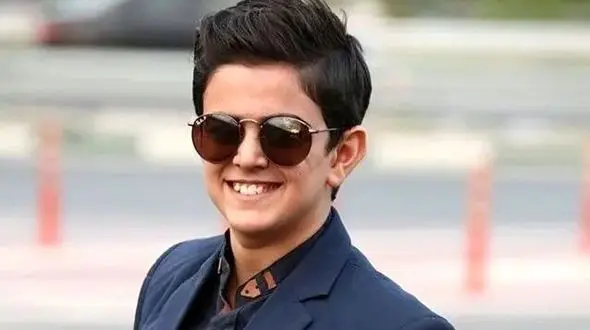 فیلم خوانندگی باشکوه امیرمحمد متقیان فضای مجازی را ترکاند / این ترانه عاشقانه برای کدام دختریه که ...